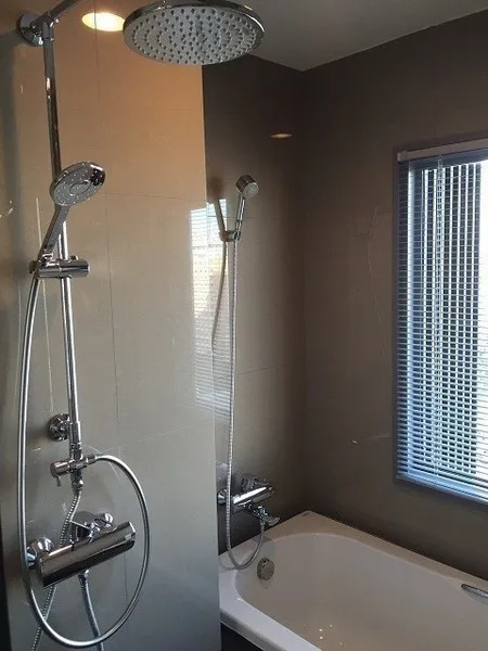 Property photos for The Crest Sukhumvit 34