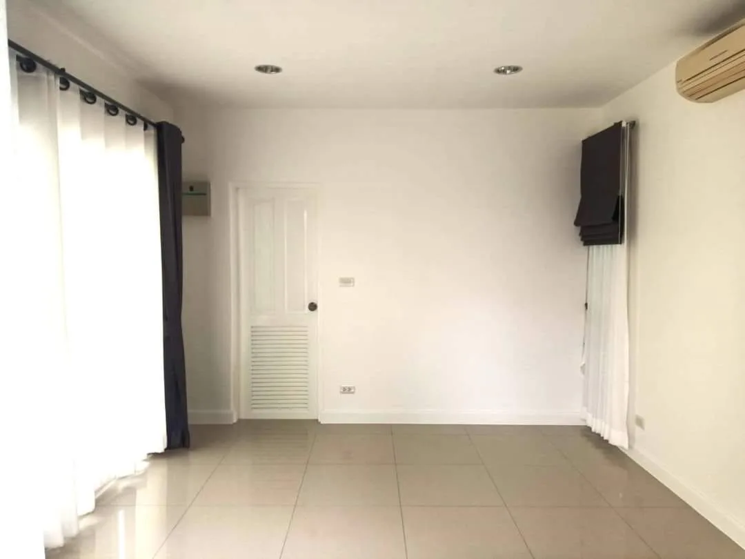 Property photos for Bangkok Boulevard Rama 5