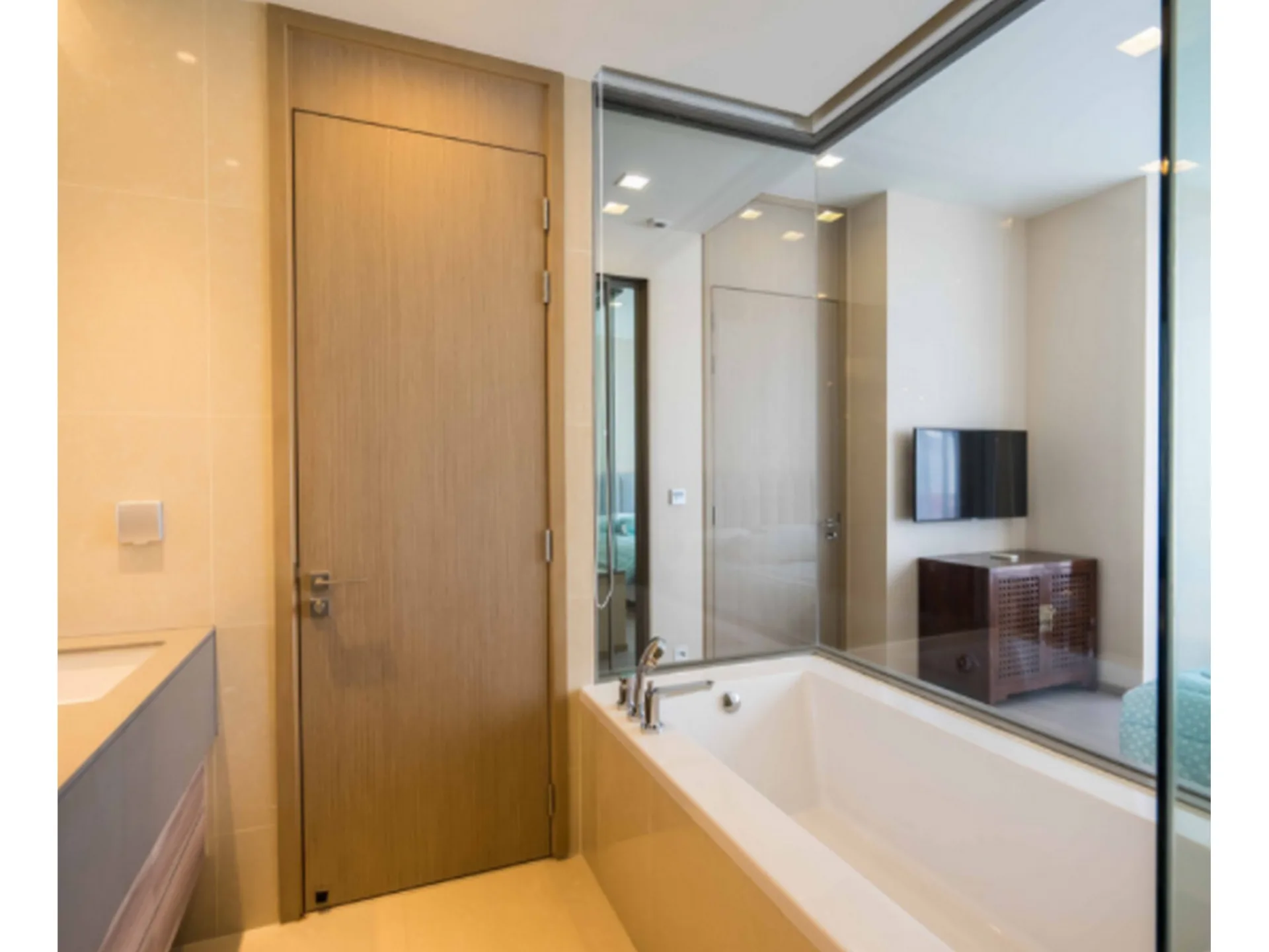 Property photos for The Esse Asoke