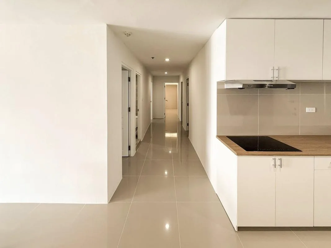 Property photos for The Waterford Diamond