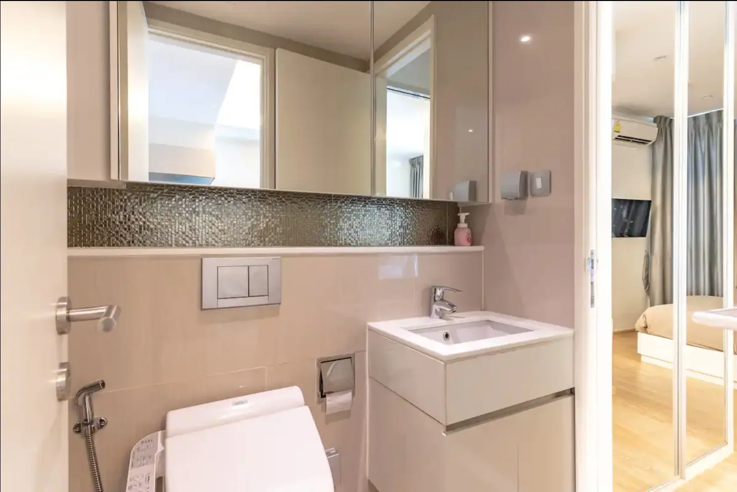 Property photos for H Sukhumvit 43