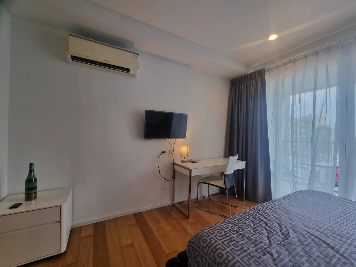 Property photos for 15 Sukhumvit Residences
