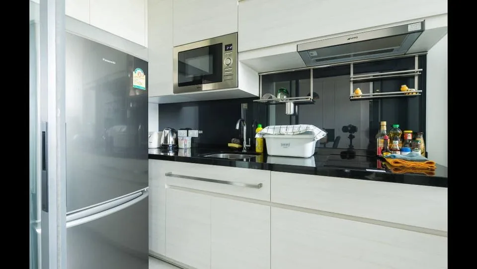 Property photos for The Room Sukhumvit 40