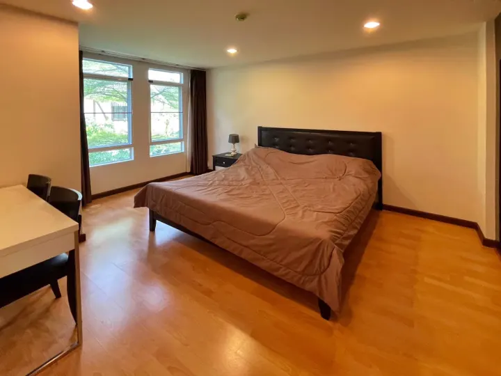 Property photos for The Amethyst Sukhumvit 39