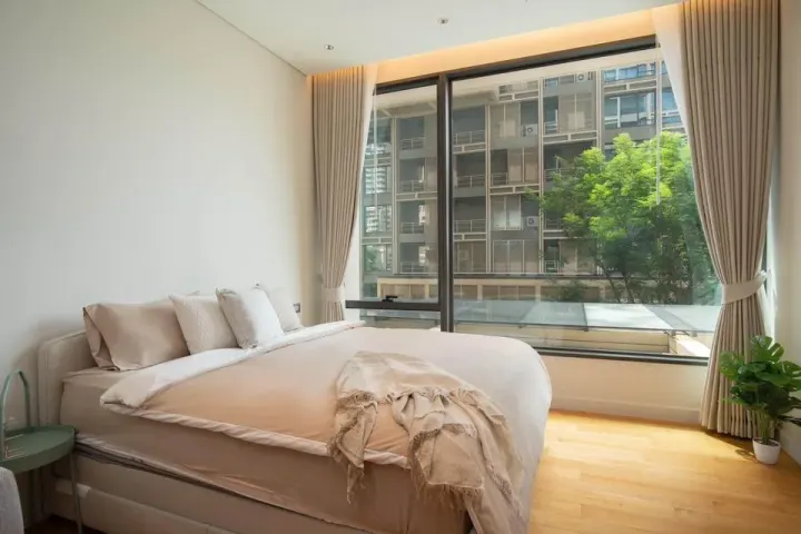 Property photos for Sindhorn Residence