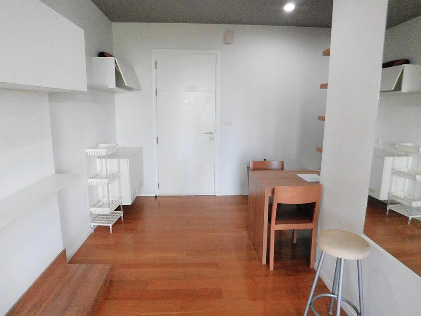Property photos for Blocs 77