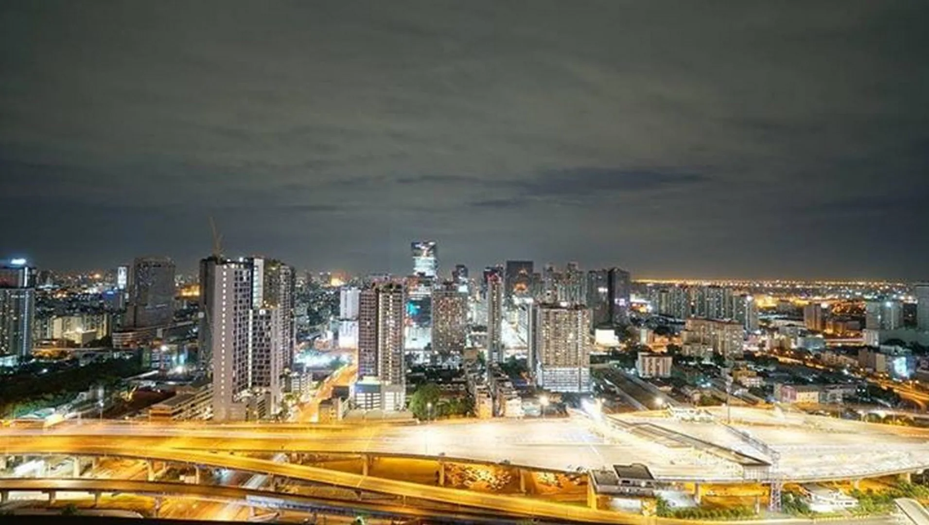 Property photos for Life Asoke
