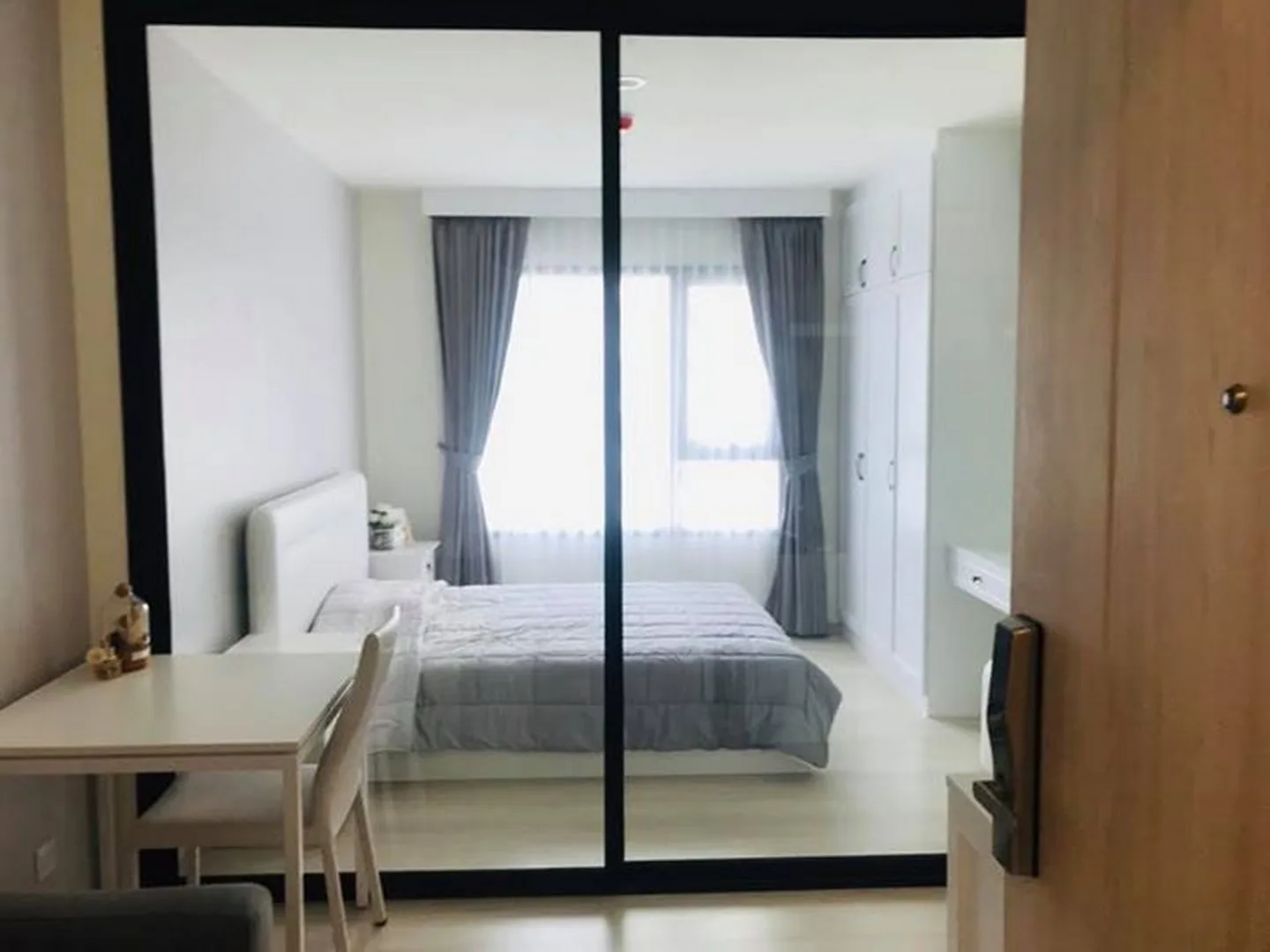 Property photos for Life Asoke