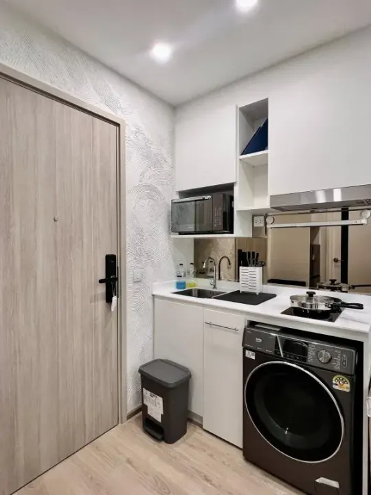 Property photos for Life Rama 4 - Asoke
