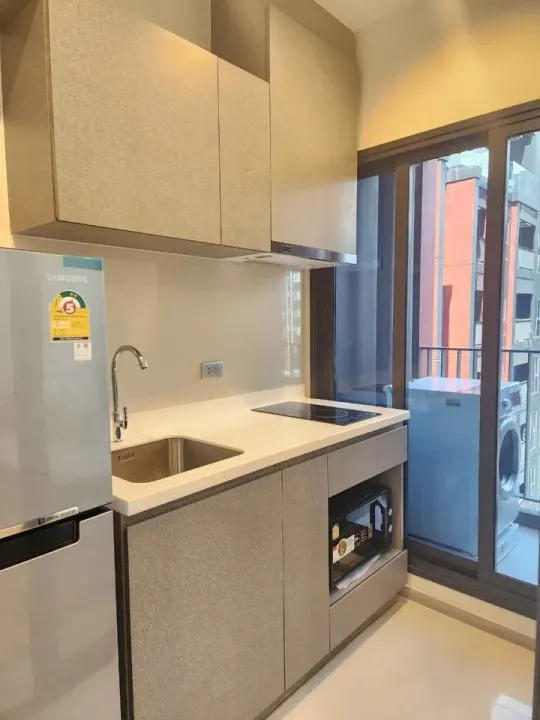 Property photos for Life Asoke Hype
