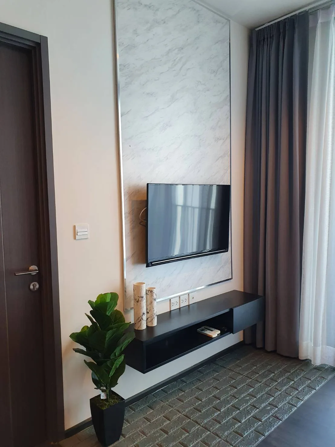 Property photos for Edge Sukhumvit 23