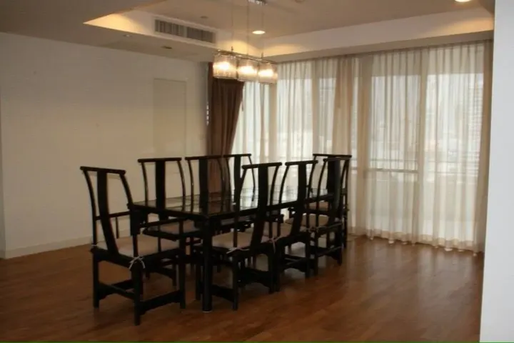 Property photos for Hampton Thonglor 10