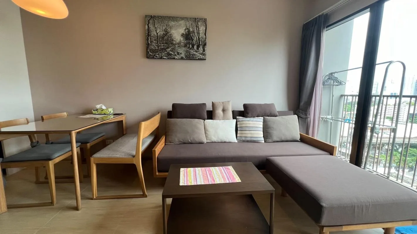 Property photos for Noble Refine