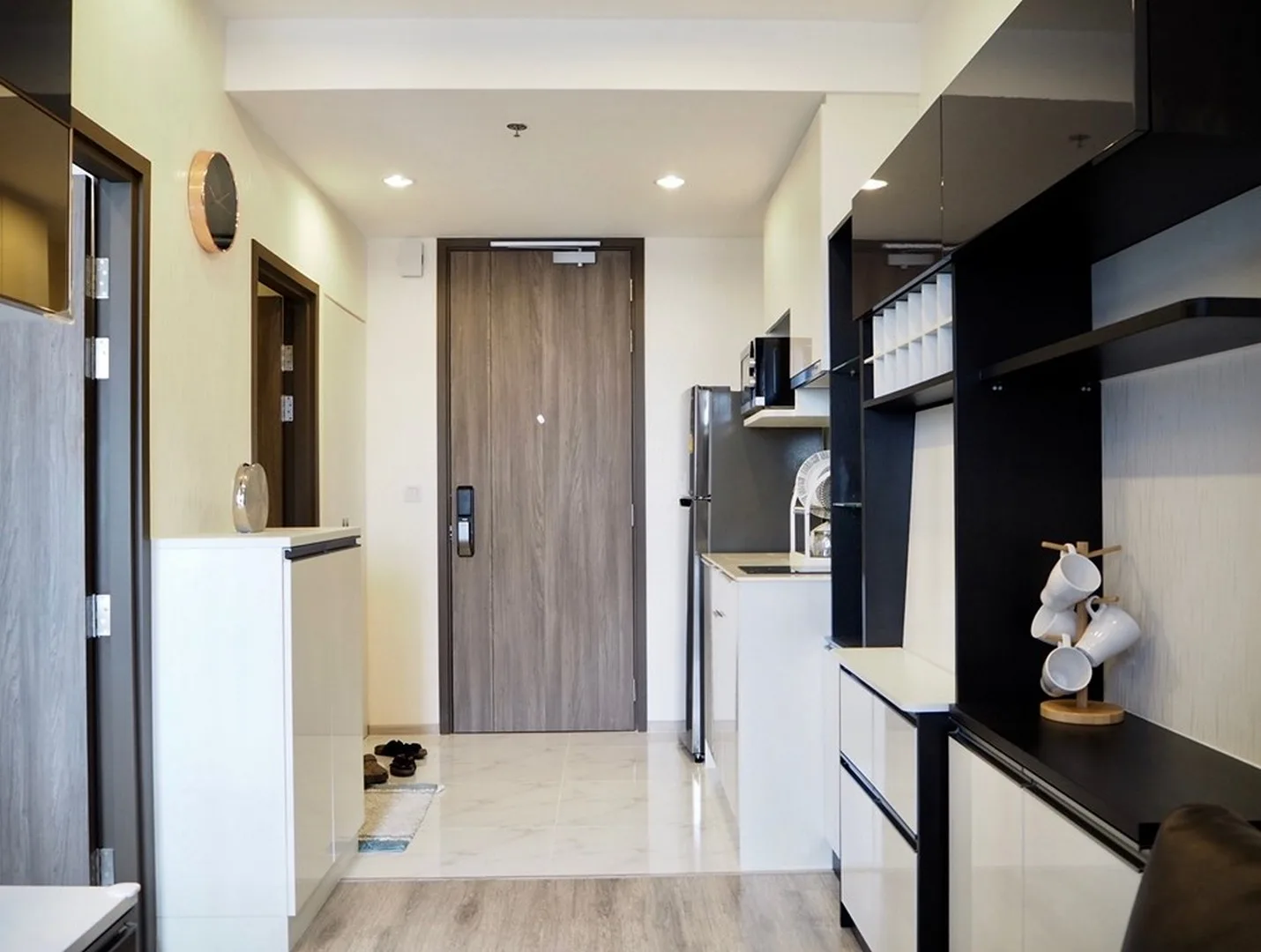 Property photos for IDEO Mobi Sukhumvit 66