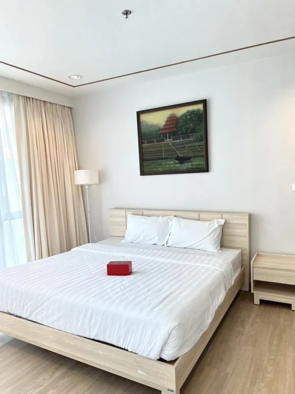 Property photos for Sathorn 111