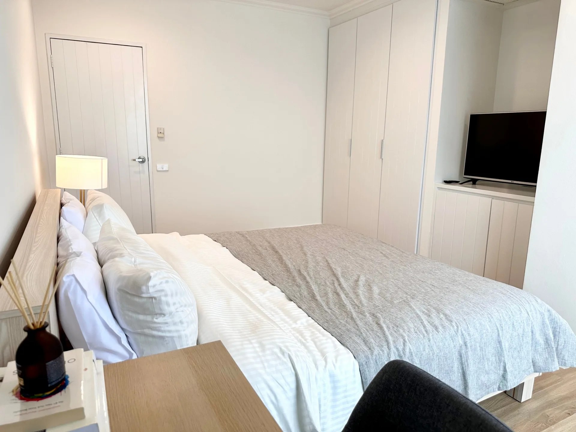 Property photos for Baan Chao Praya