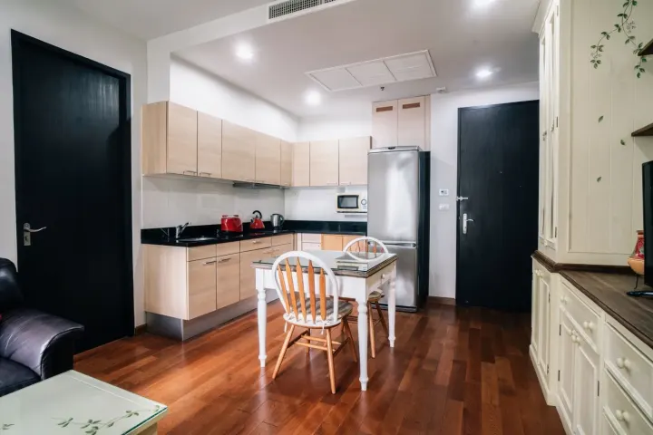 Property photos for The Address Chidlom