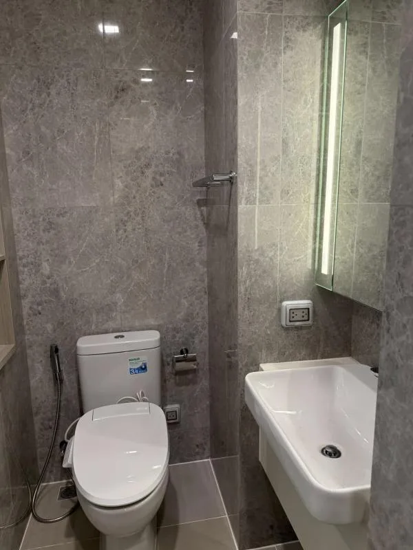 Property photos for Noble Around Ari