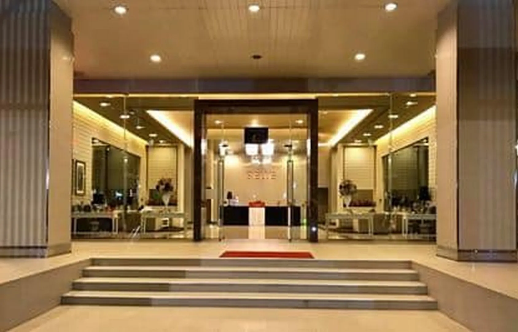 Property photos for Belle Grand Rama 9