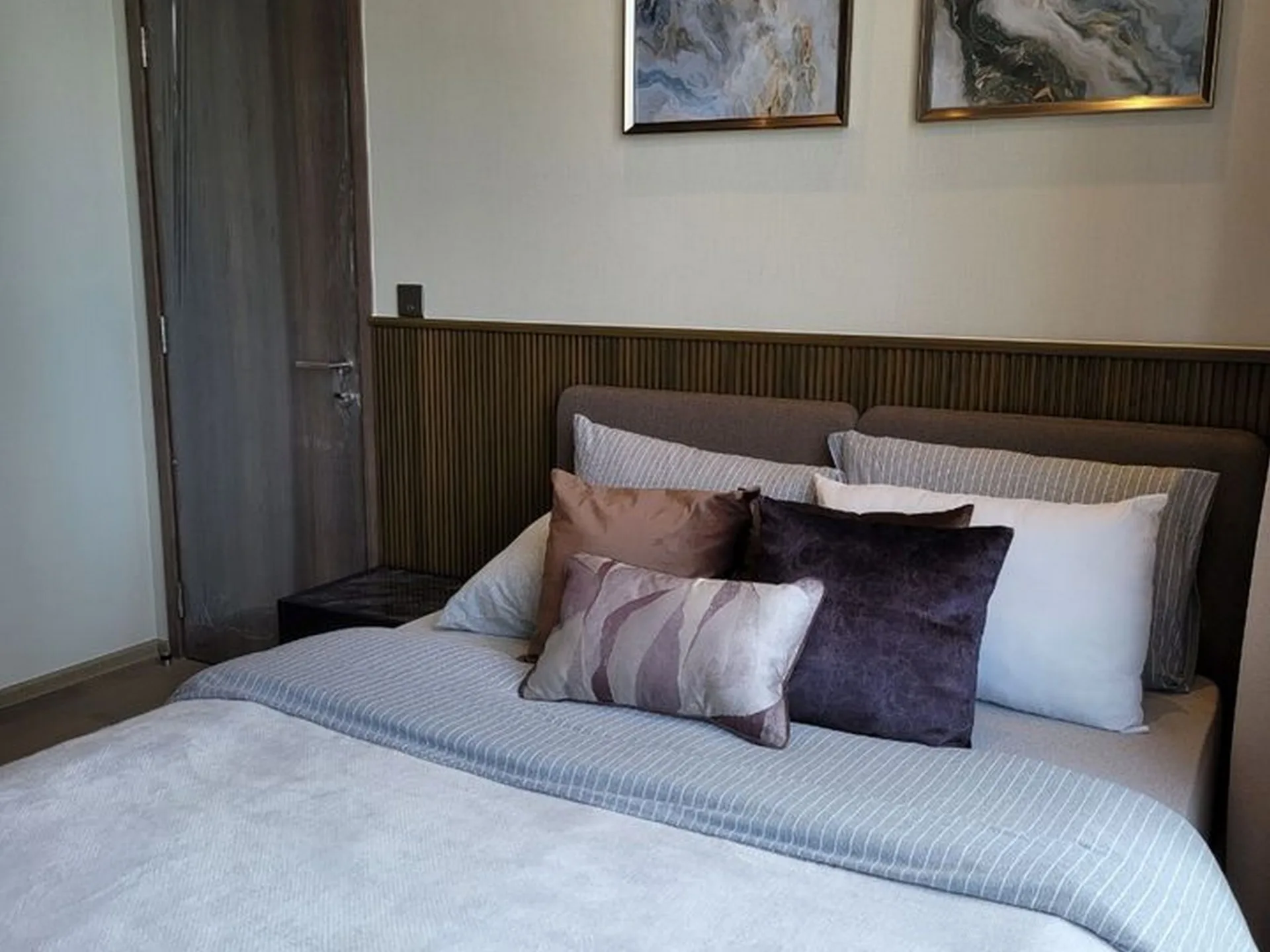 Property photos for Celes Asoke