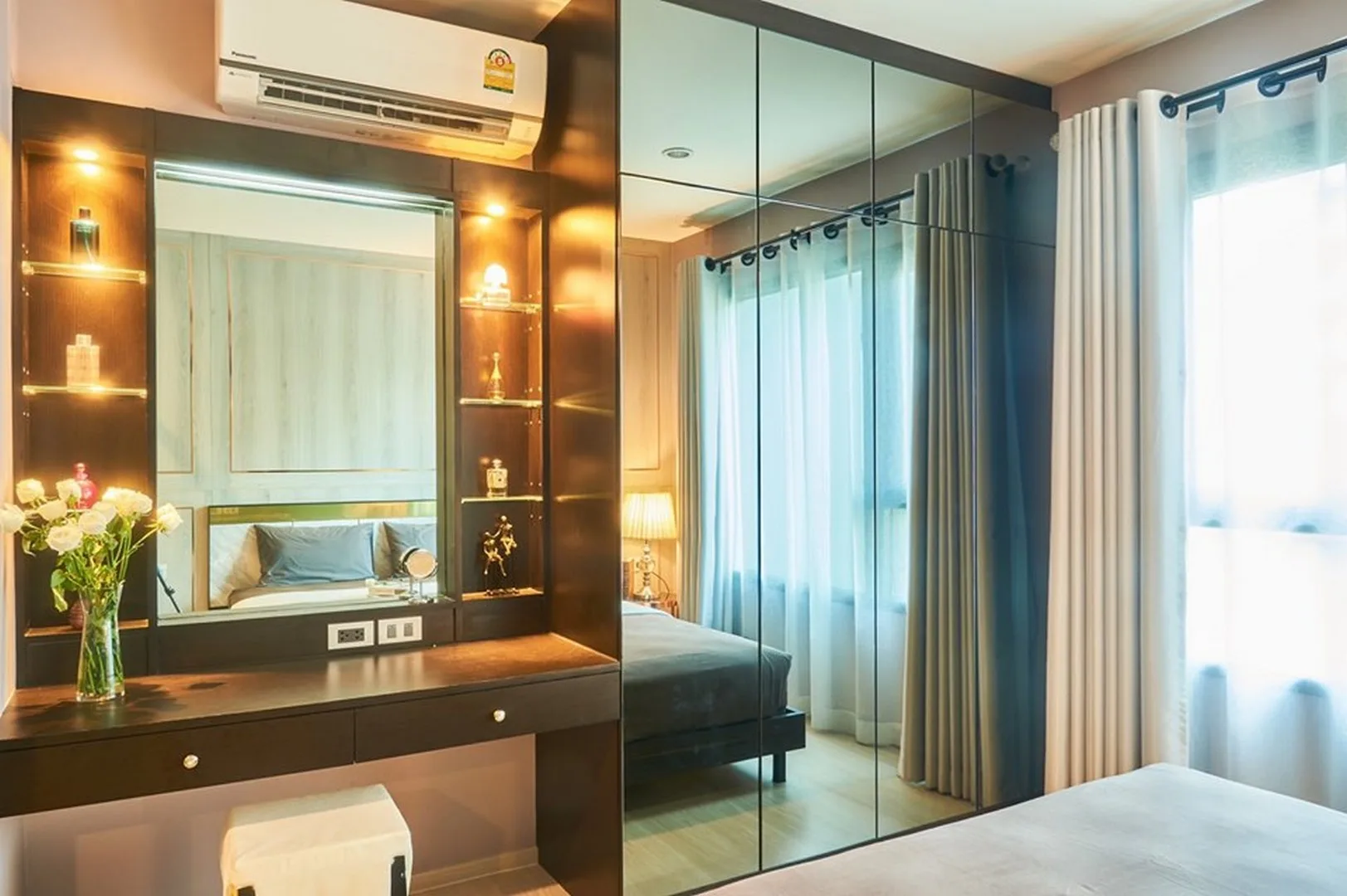 Property photos for Life Asoke