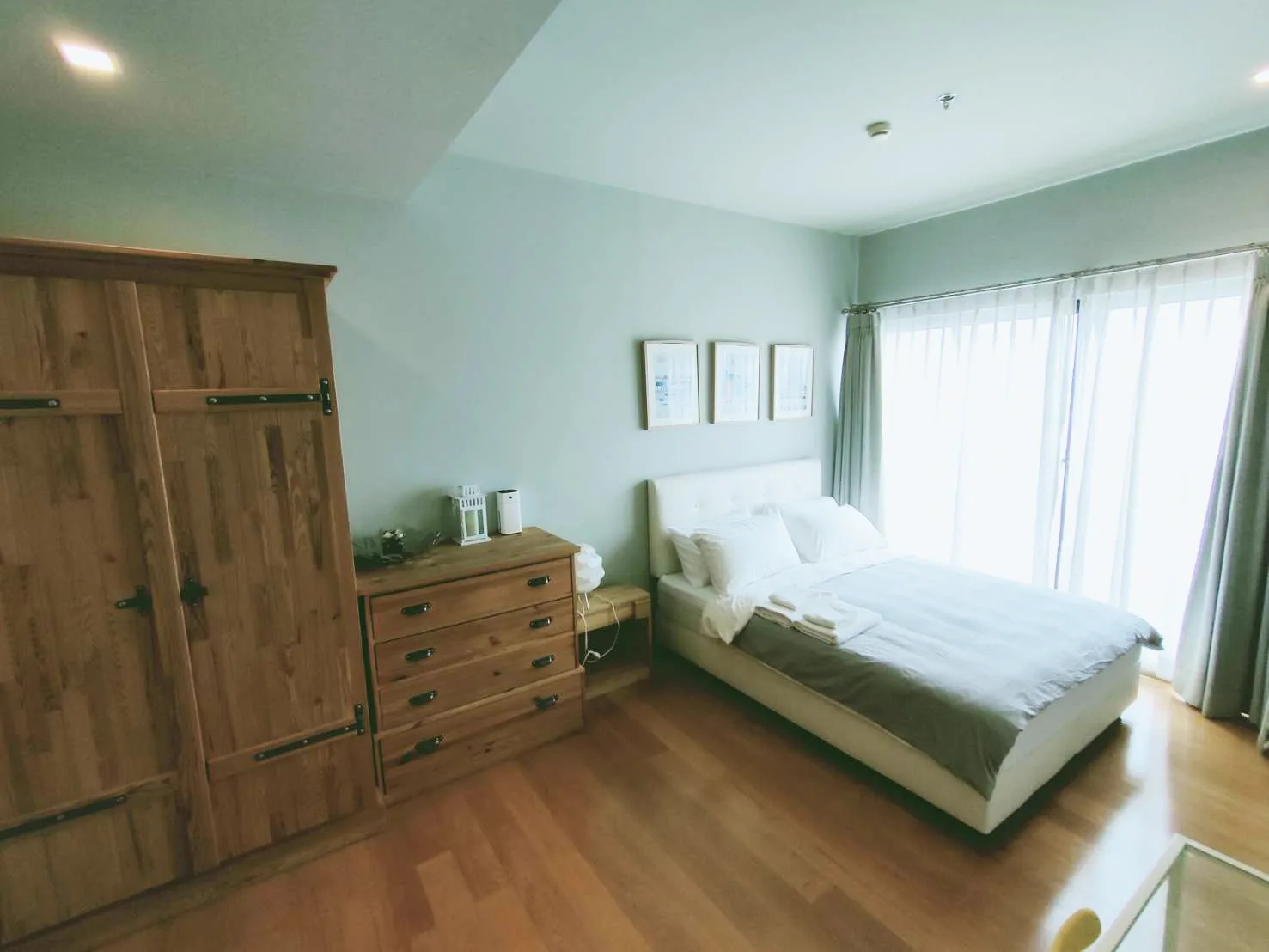 Property photos for Noble Revent
