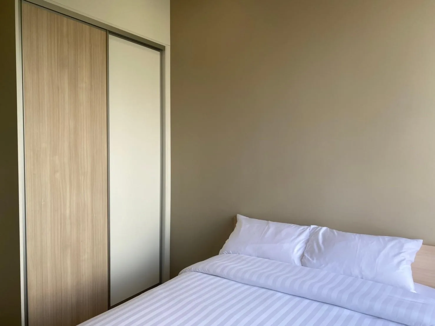 Property photos for Quartz Residence