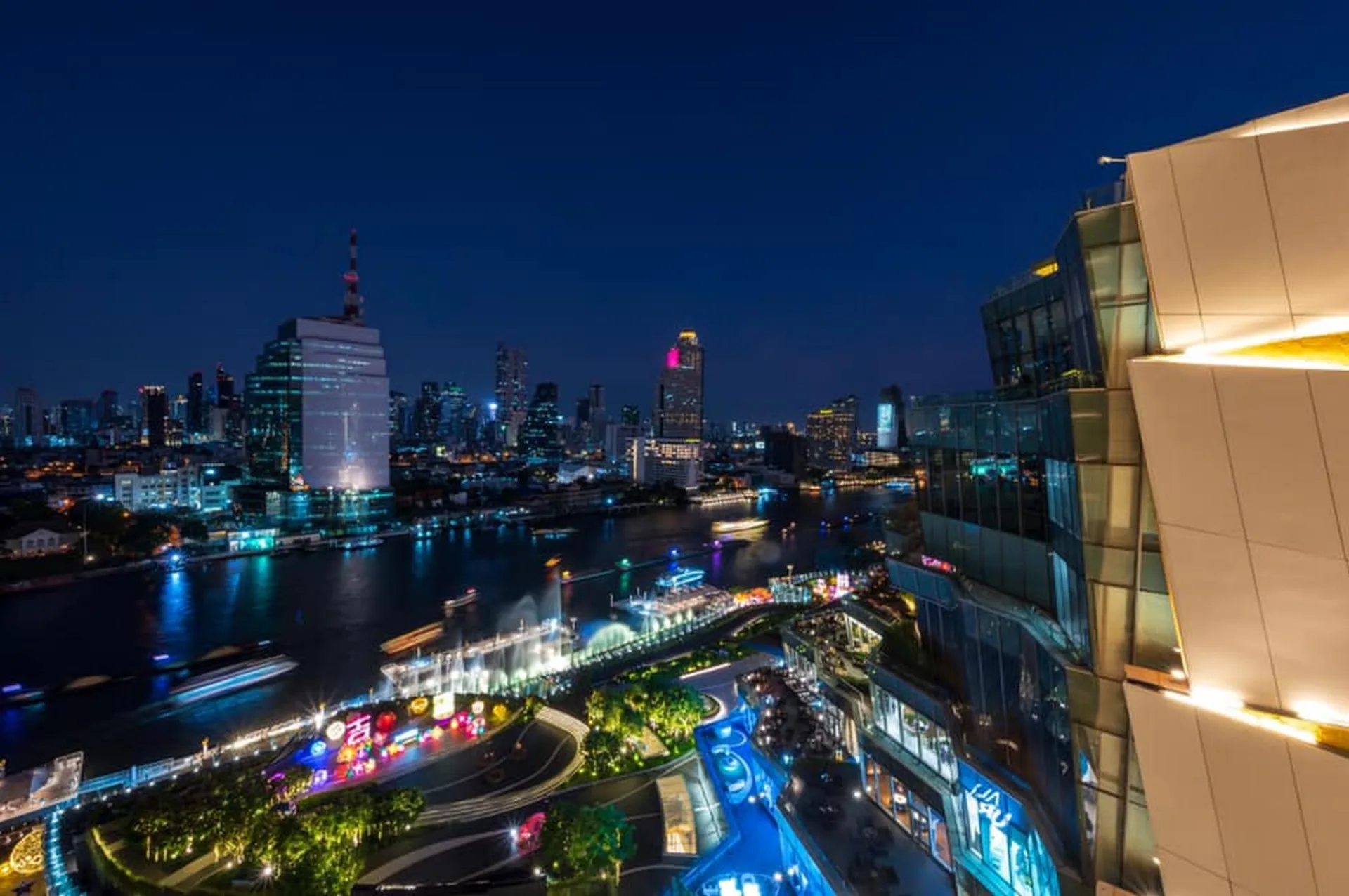 Property photos for Magnolias Waterfront Residences