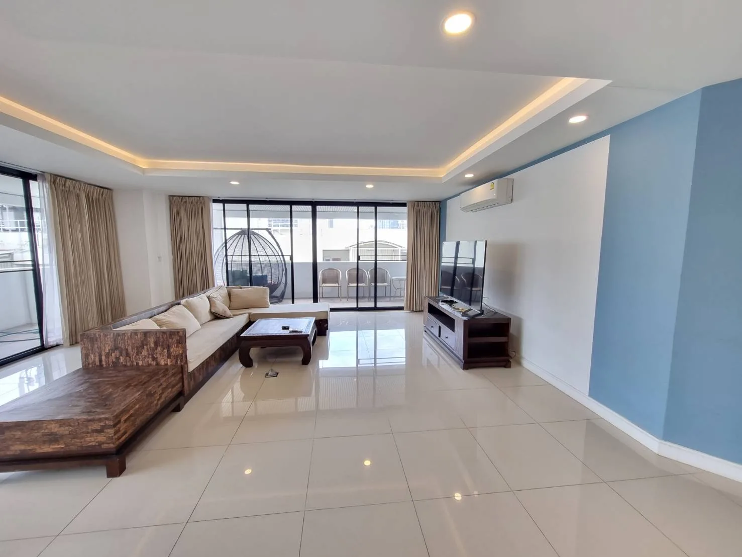 Property photos for Inter Tower