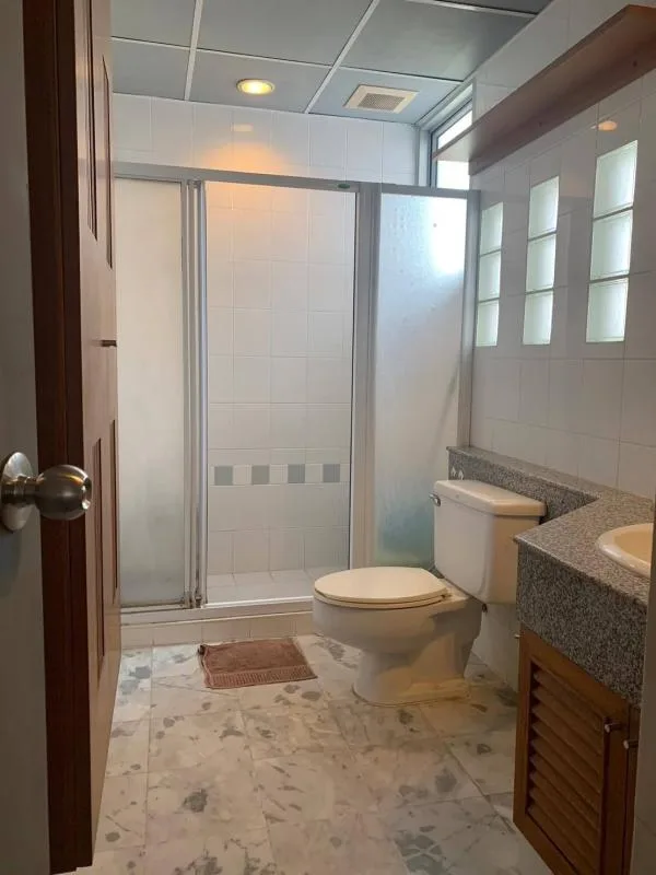 Property photos for Pathumwan Resort