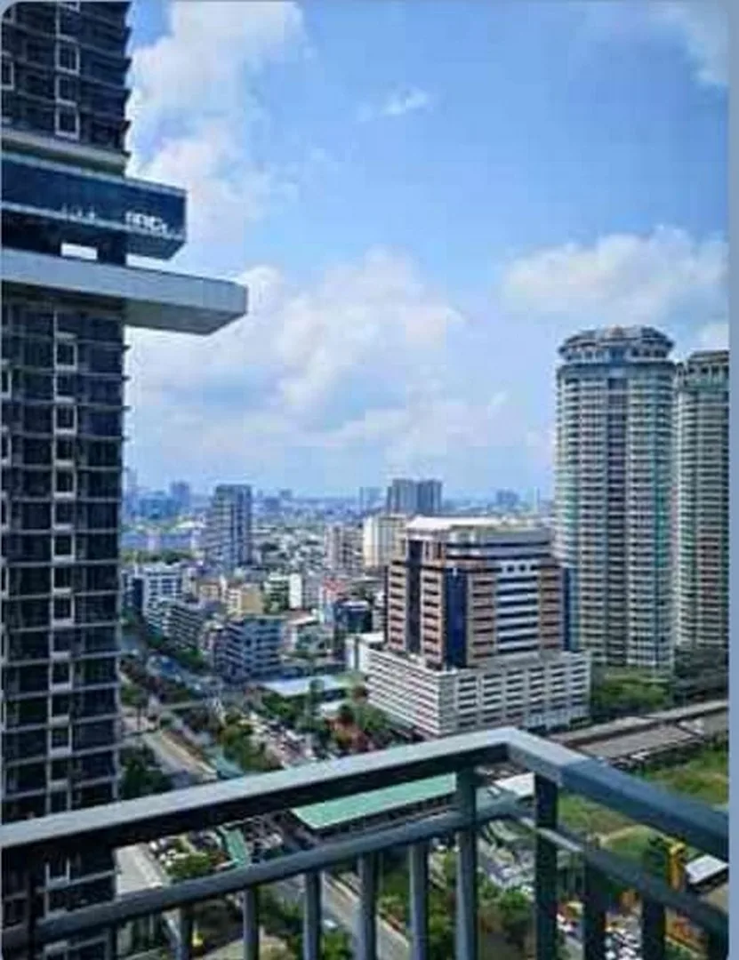 Property photos for Rhythm Sathorn - Narathiwas