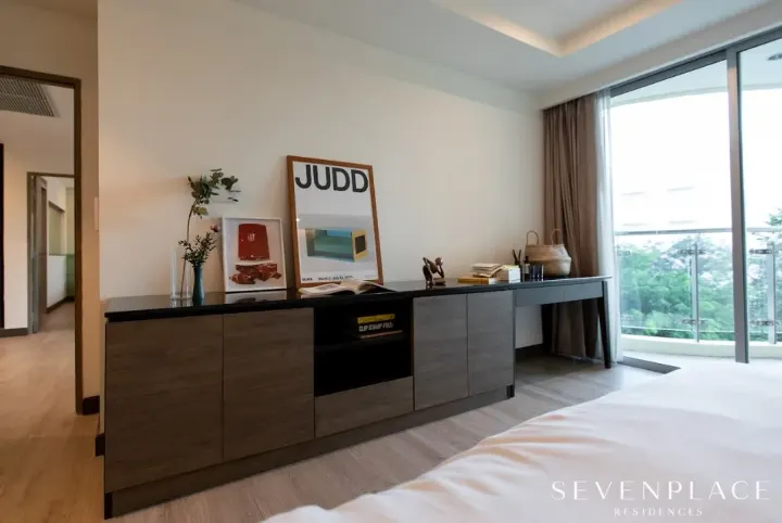 Property photos for Seven Place Executive Residences