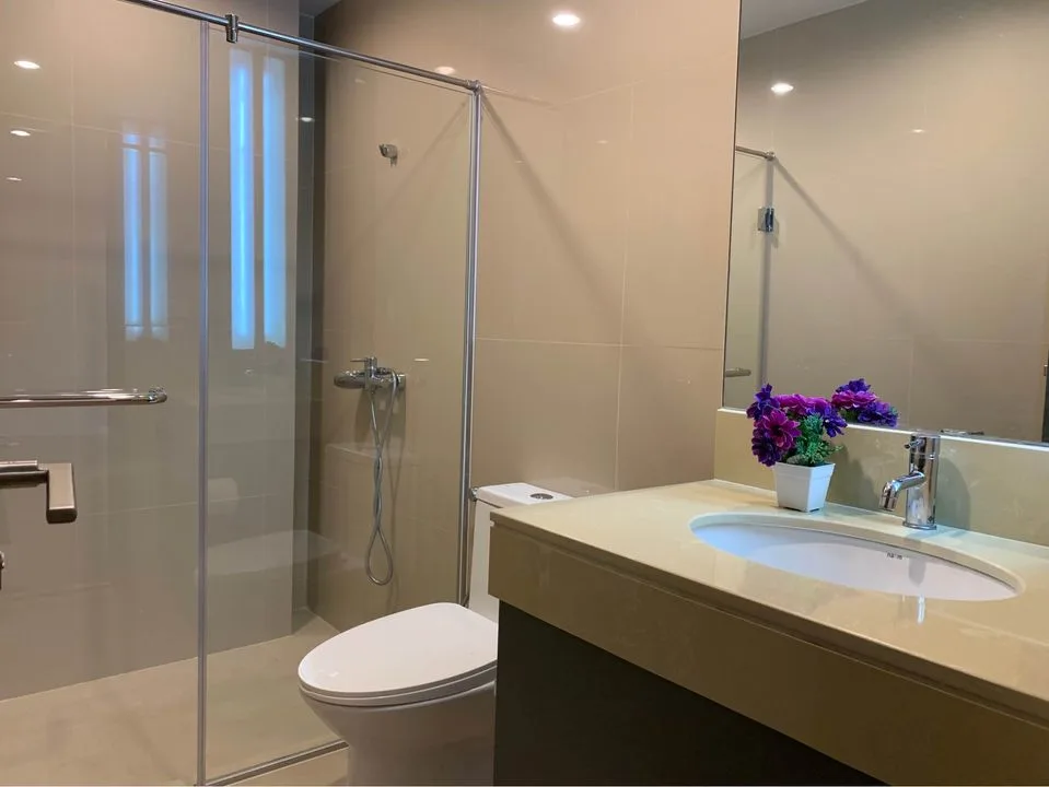 Property photos for Noble Above Wireless-Ruamrudee