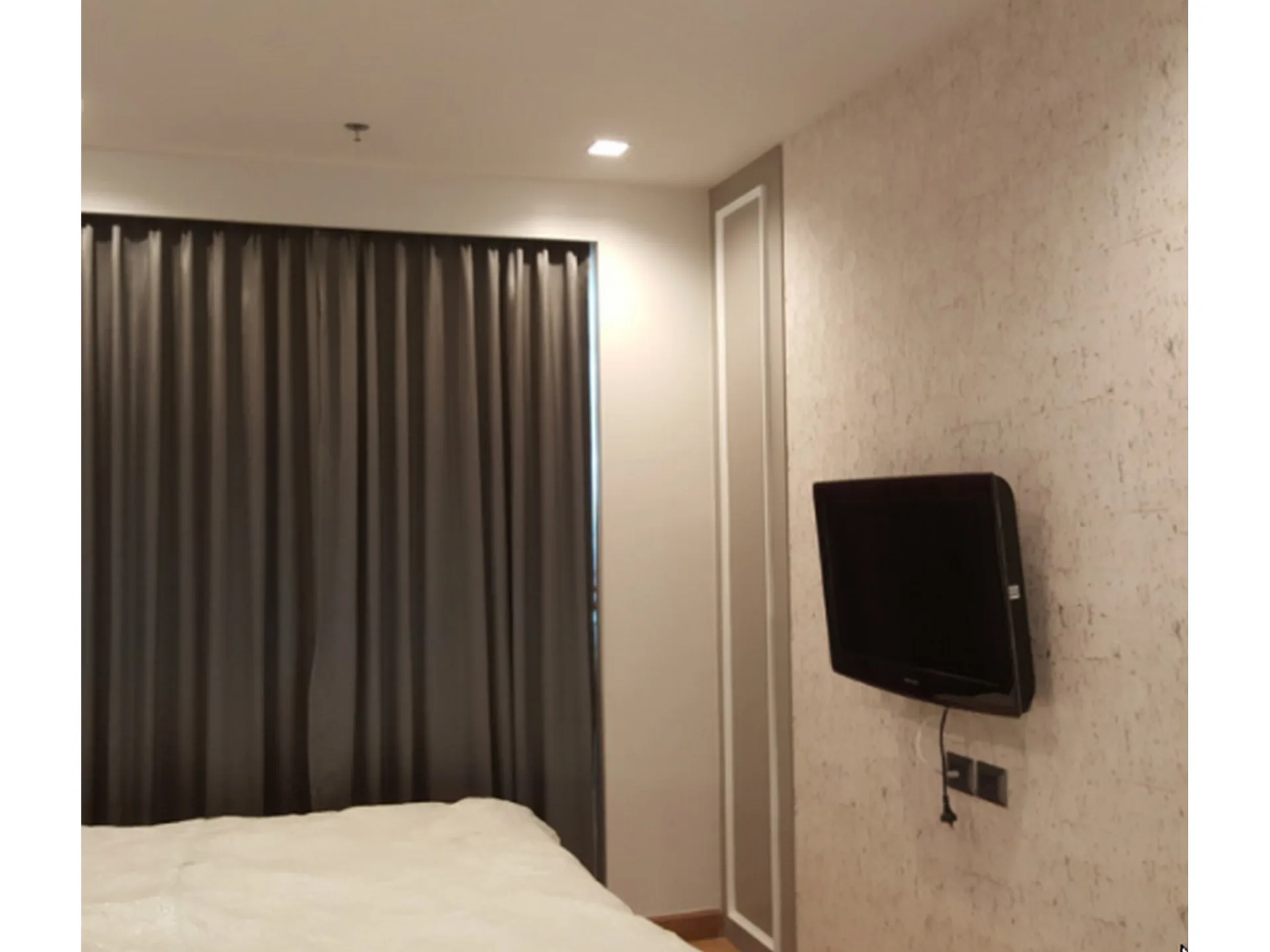 Property photos for Supalai Wellington