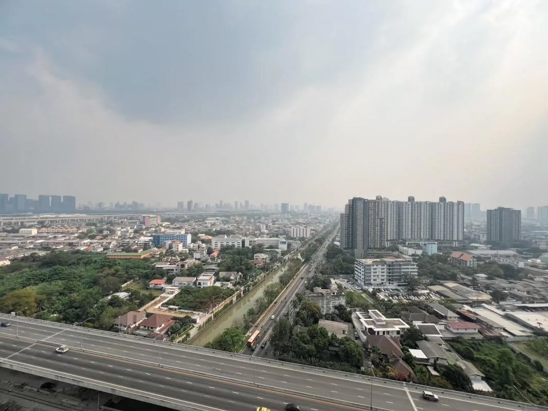 Property photos for Metro Sky Prachachuen