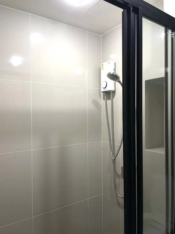 Property photos for The Base Phetchaburi-thonglor