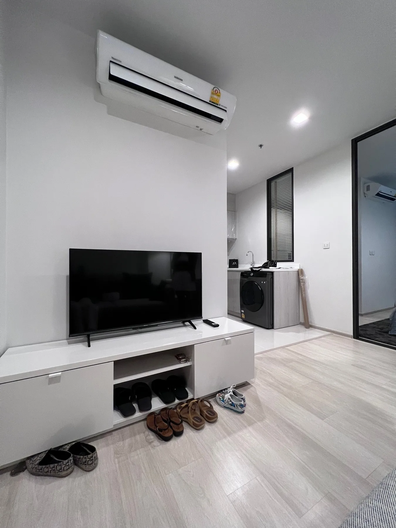 Property photos for Life One Wireless