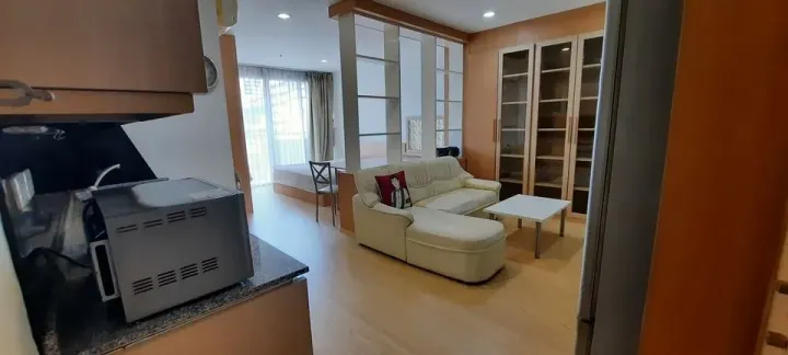 Property photos for Silom Grand Terrace