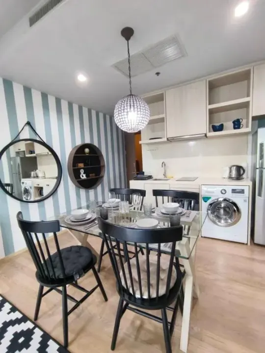 Property photos for Noble Refine