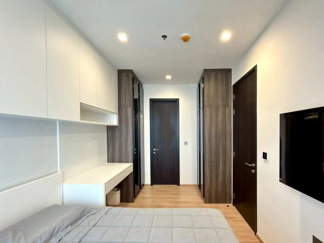 Property photos for Noble Around Ari