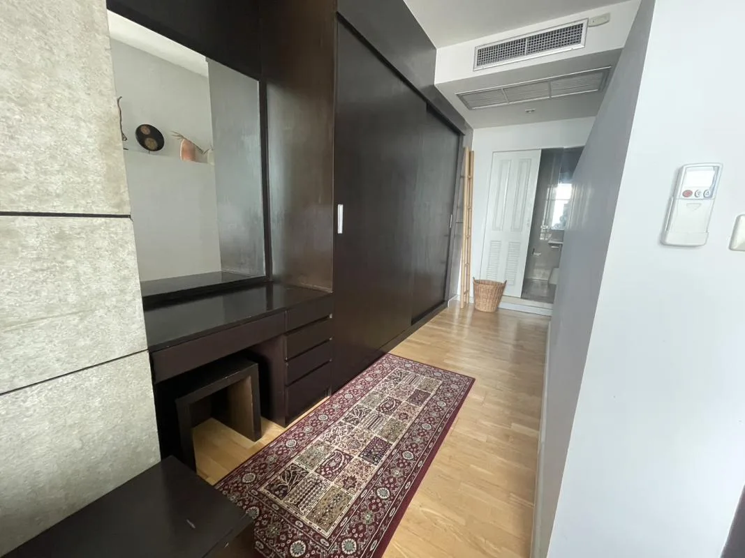 Property photos for Baan Sathorn Chaopraya