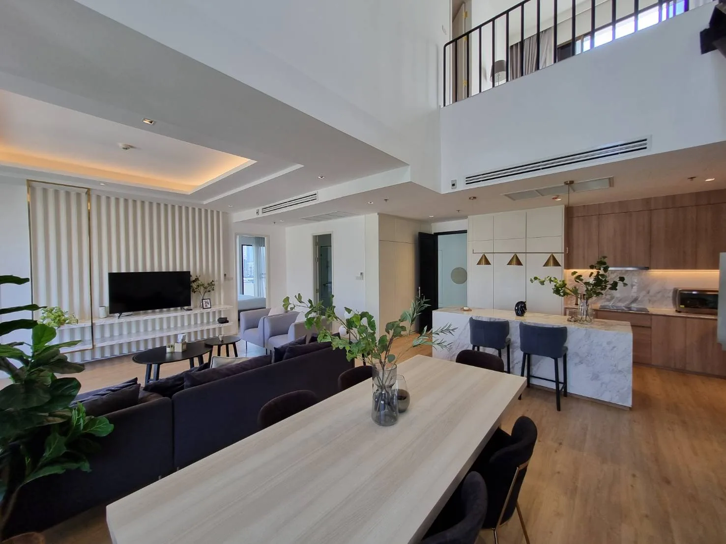 Property photos for The Pearl 49