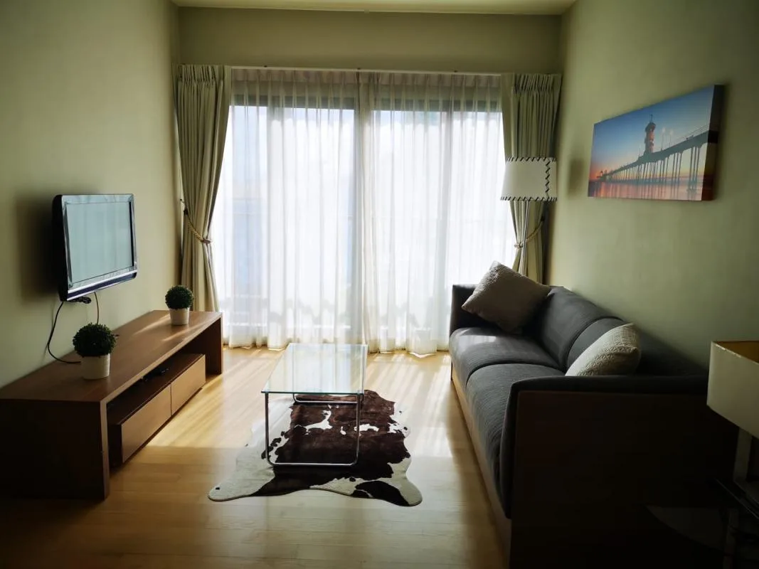 Property photos for Noble Reveal