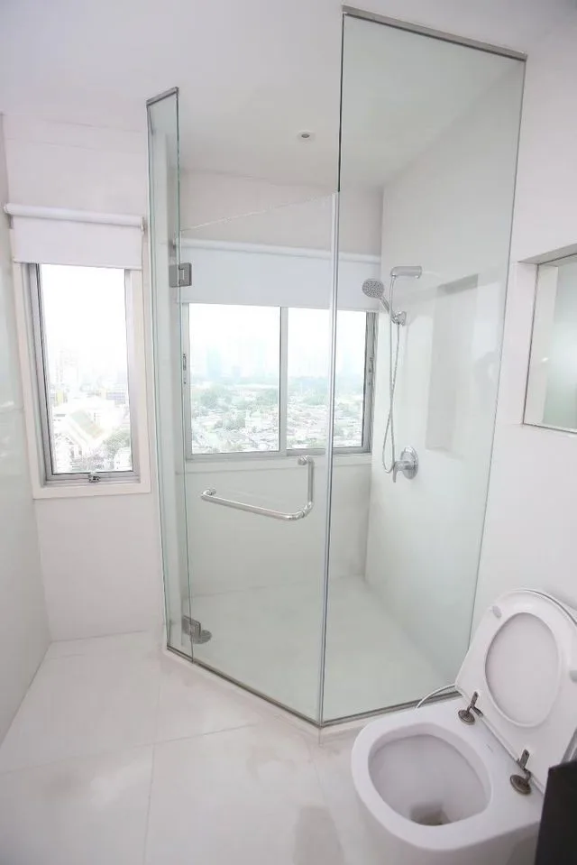 Property photos for Royal Residence Park