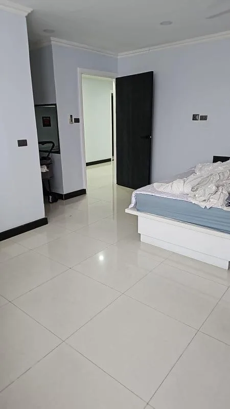 Property photos for Oriental Towers