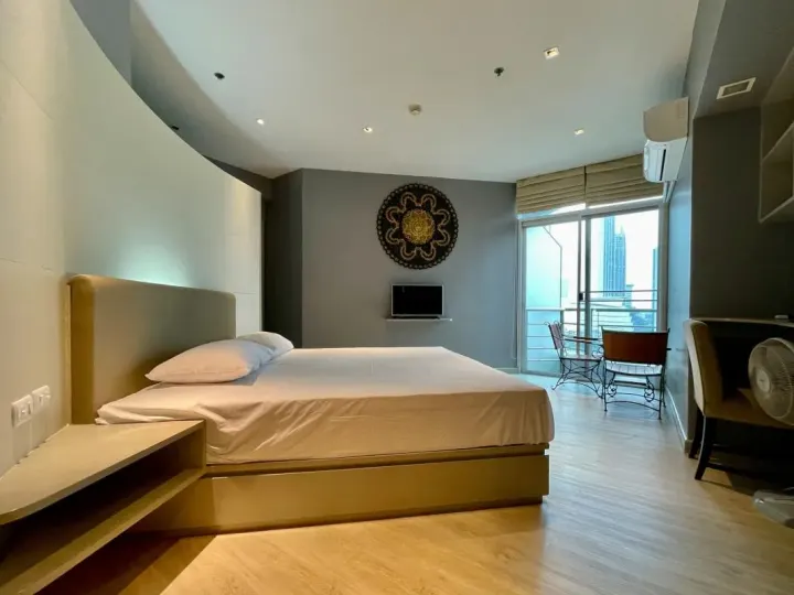 Property photos for Baan Sathorn Chaopraya