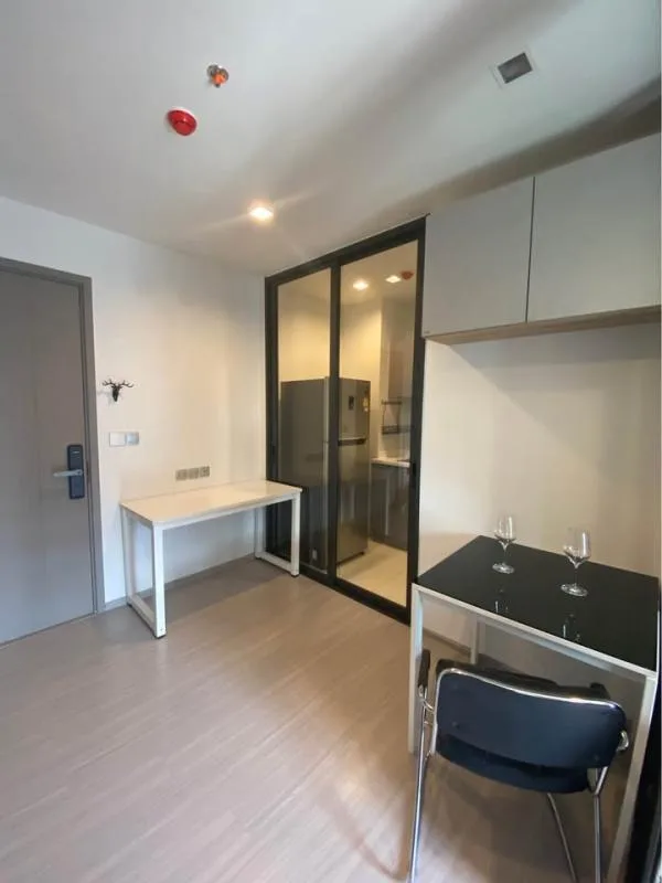 Property photos for Life Asoke Hype