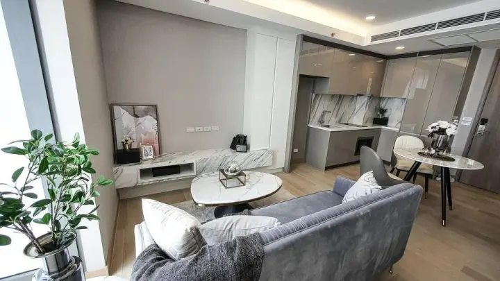 Property photos for Siamese Exclusive Queens