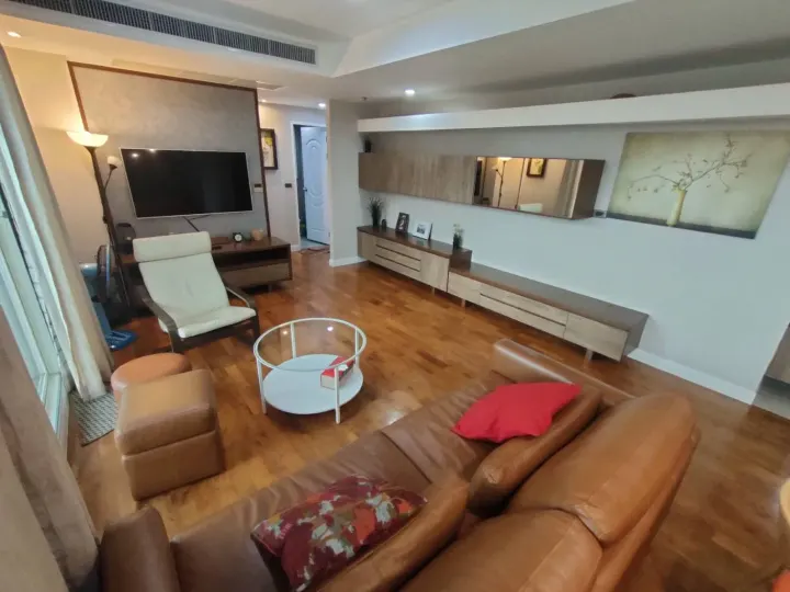 Property photos for Baan Siri 31