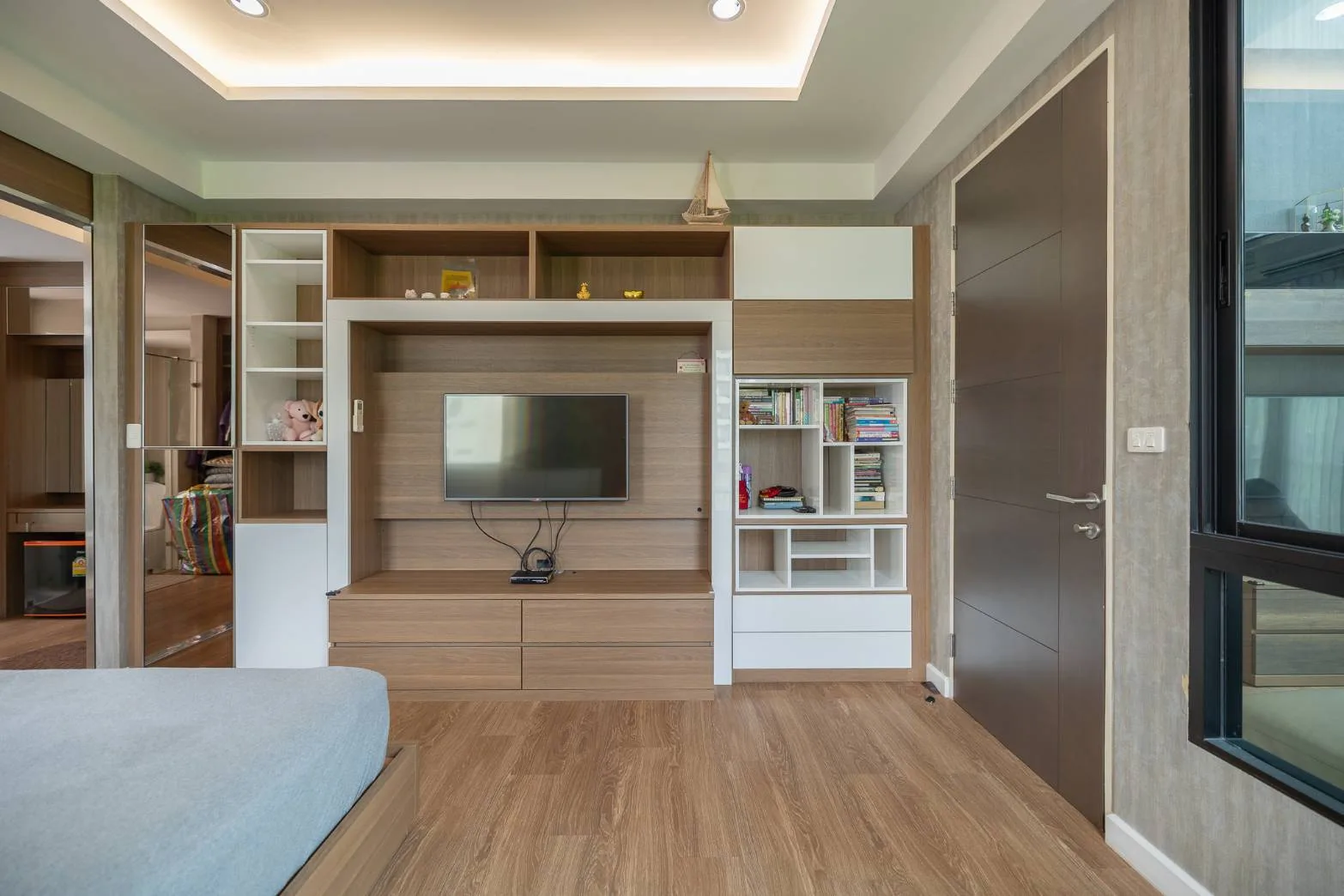 Property photos for Bless Town Sukhumvit 50